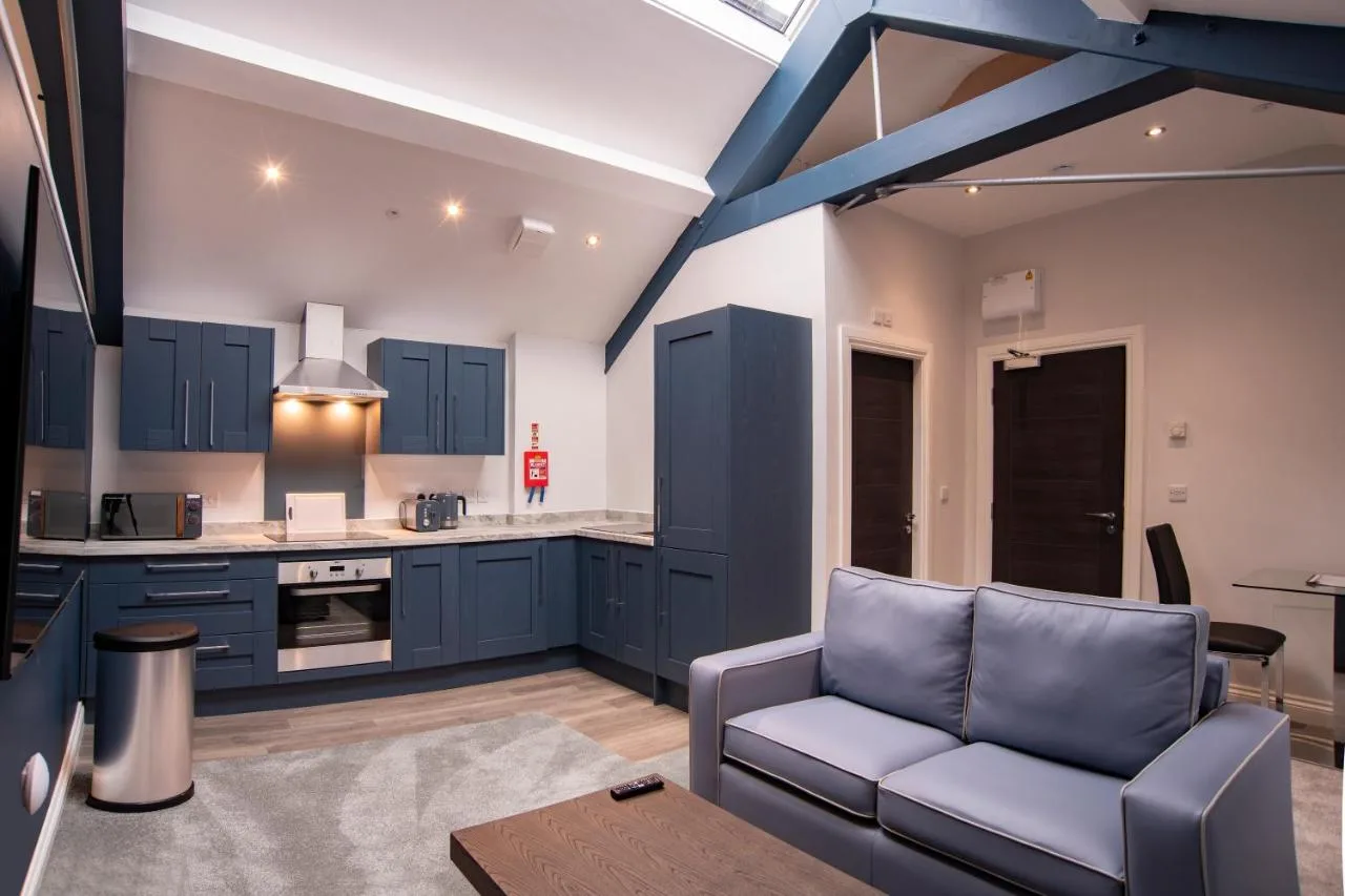 Deluxe Apartment